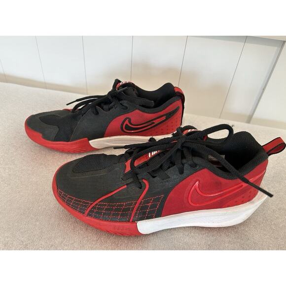 Nike GT 03 GS Red And Black Size 4y. Model FD7033-002. - Picture 2 of 7
